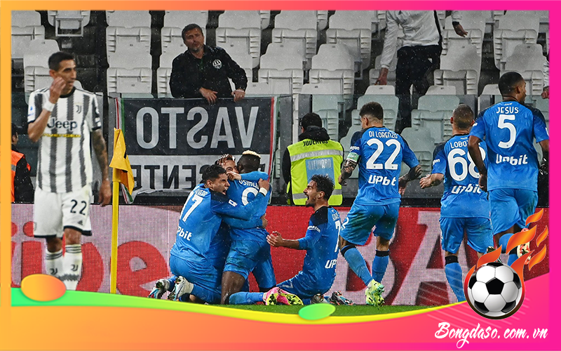 CLB Napoli là câu lạc bộ bóng đá của nước nào?