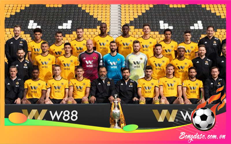 CLB Wolves là câu lạc bộ bóng đá của nước nào?