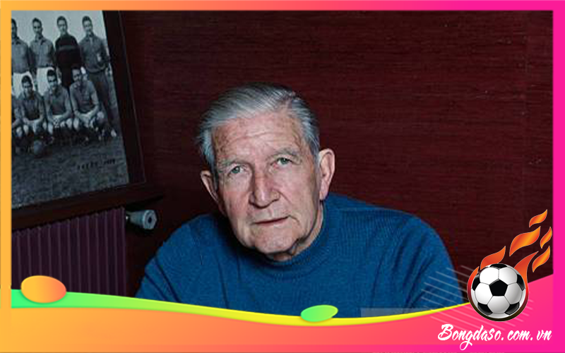 Albert Batteux là ai và tiểu sử chi tiết huấn luyện viên bóng đá này