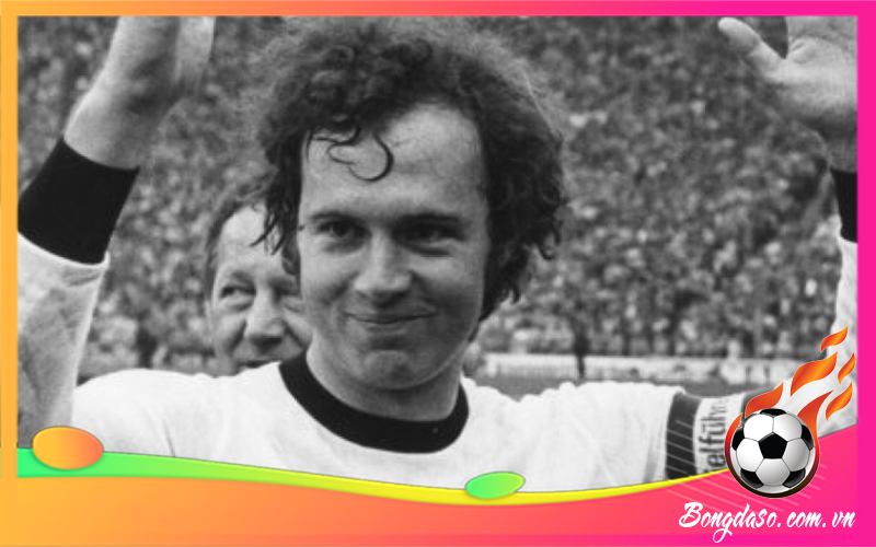Franz Beckenbauer là ai và tiểu sử chi tiết HLV bóng đá này?