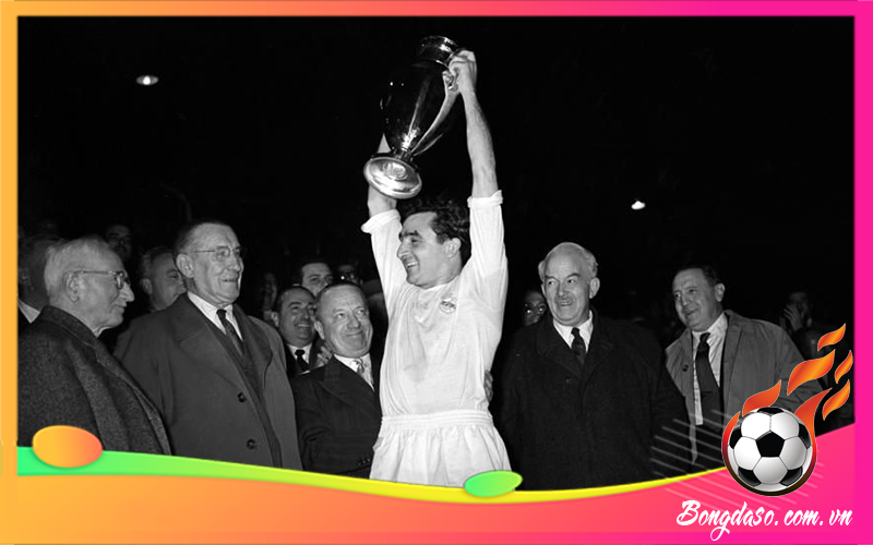 Miguel Munoz là ai và tiểu sử chi tiết HLV bóng đá này?