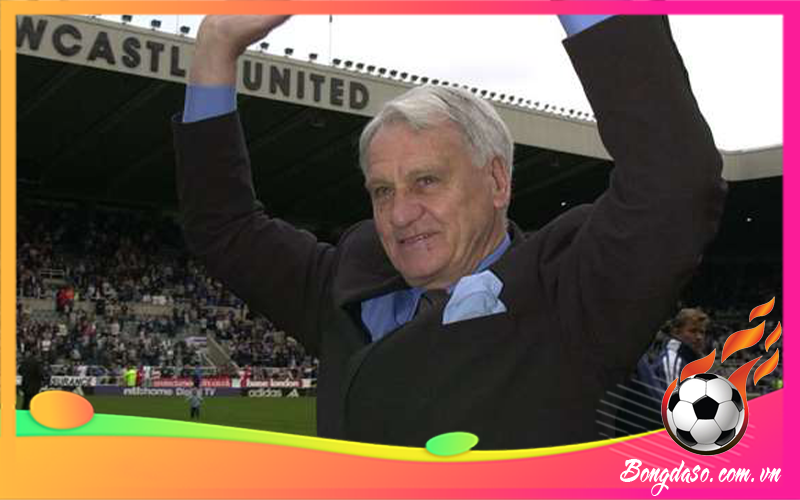 ​​Bobby Robson là ai và tiểu sử chi tiết HLV bóng đá này?