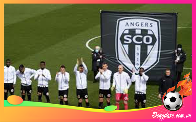 CLB Angers là câu lạc bộ bóng đá của nước nào?
