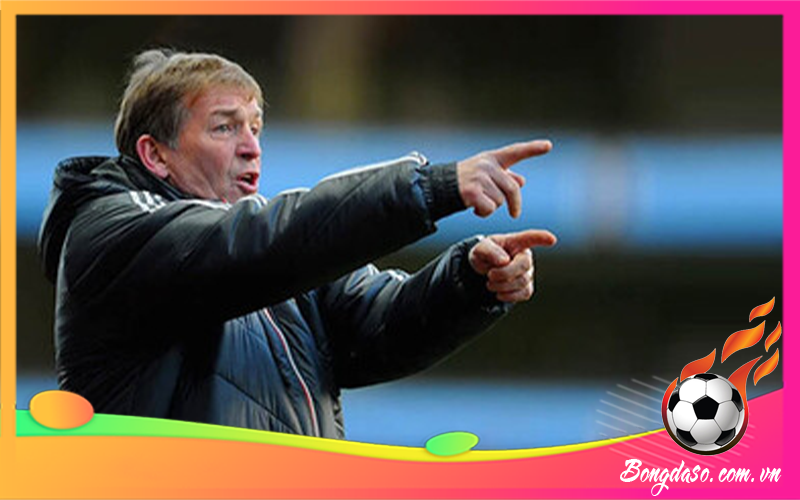 Kenny Dalglish là ai và sự nghiệp, danh hiệu, phong cách thi đấu?