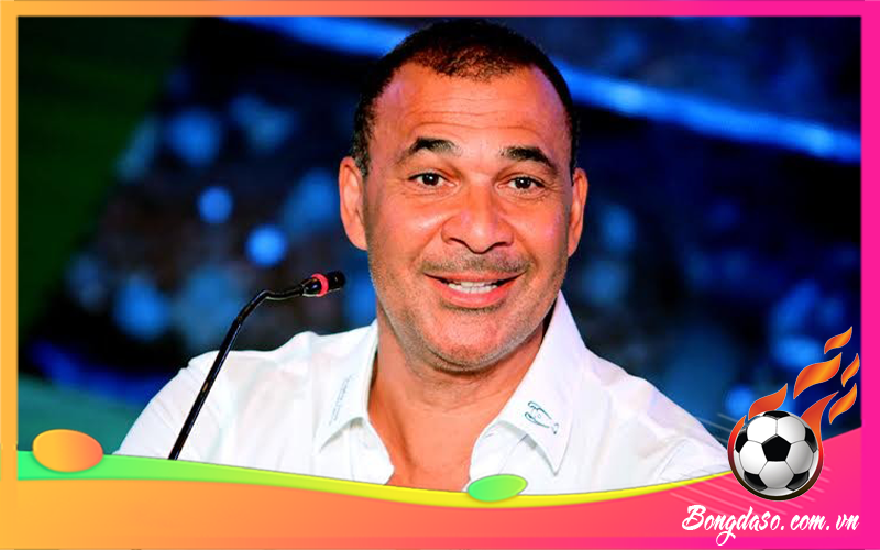 Ruud Gullit là ai và sự nghiệp, danh hiệu, phong cách thi đấu?