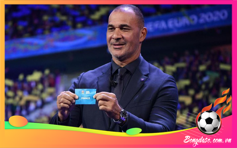 Ruud Gullit là ai và sự nghiệp, danh hiệu, phong cách thi đấu?