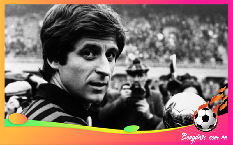 Gianni Rivera là ai và sự nghiệp, danh hiệu, phong cách thi đấu?