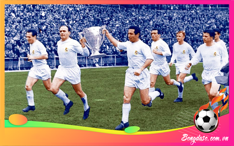 Alfredo Di Stefano là ai và sự nghiệp, danh hiệu, phong cách thi đấu