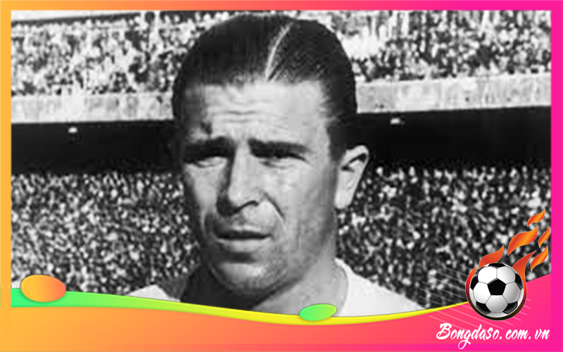 Ferenc Puskas là ai và sự nghiệp, danh hiệu, phong cách thi đấu
