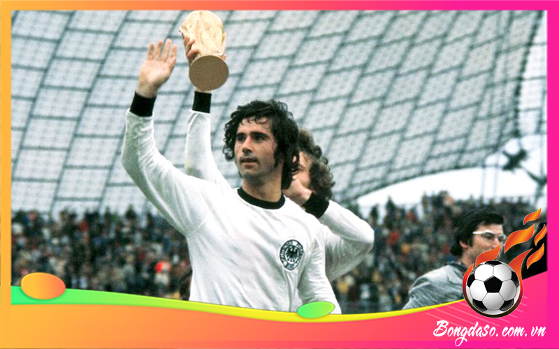 Gerd Mueller là ai và sự nghiệp, danh hiệu, phong cách thi đấu