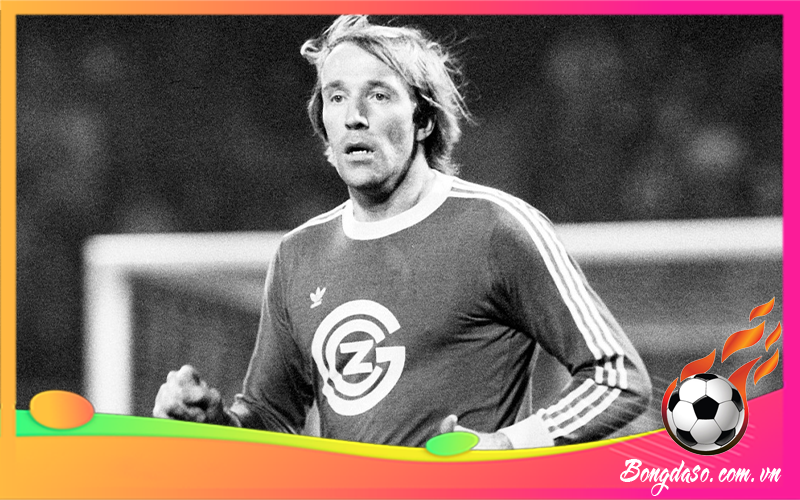 Gunter Netzer là ai và sự nghiệp, danh hiệu, phong cách thi đấu?
