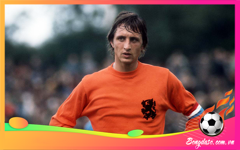 Johan Cruyff là ai và sự nghiệp, danh hiệu, phong cách thi đấu