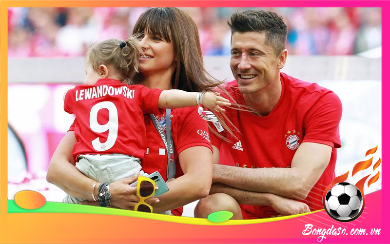 Lewandowski là ai, sự nghiệp, danh hiệu, phong cách thi đấu
