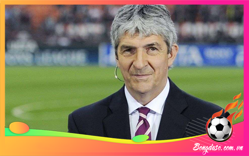 Paolo Rossi là ai và sự nghiệp, danh hiệu, phong cách thi đấu?