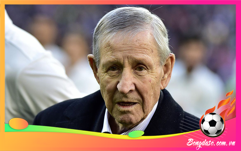 Raymond Kopa là ai và sự nghiệp, danh hiệu, phong cách thi đấu?