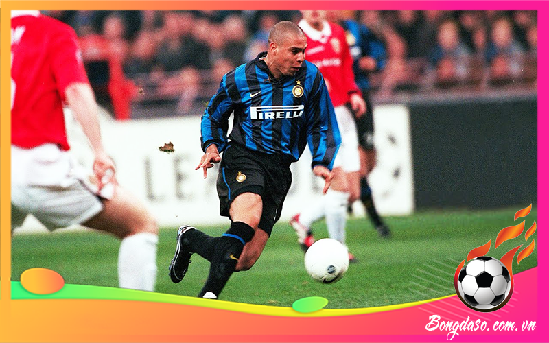 Ronaldo De Lima là ai và sự nghiệp, danh hiệu, phong cách thi đấu