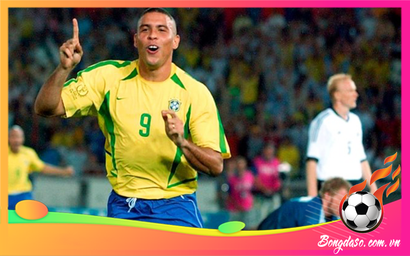 Ronaldo De Lima là ai và sự nghiệp, danh hiệu, phong cách thi đấu