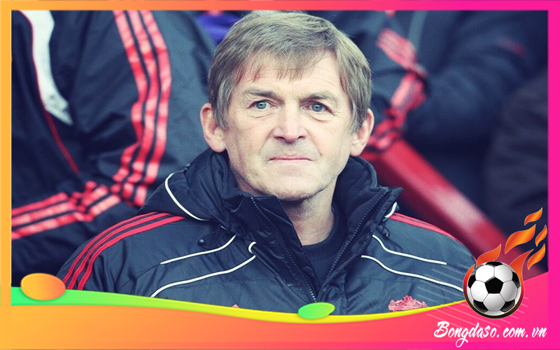 Kenny Dalglish là ai và tiểu sử chi tiết HLV bóng đá này?