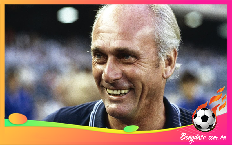 Udo Lattek là ai và tiểu sử chi tiết HLV bóng đá này?