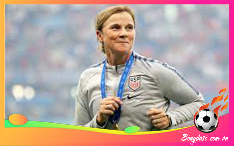 Jill Ellis là ai và tiểu sử chi tiết HLV bóng đá này?