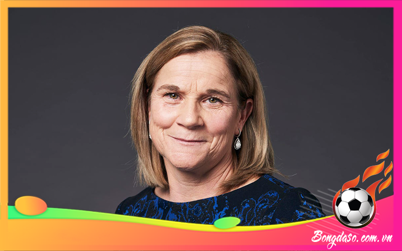 Jill Ellis là ai và tiểu sử chi tiết HLV bóng đá này?