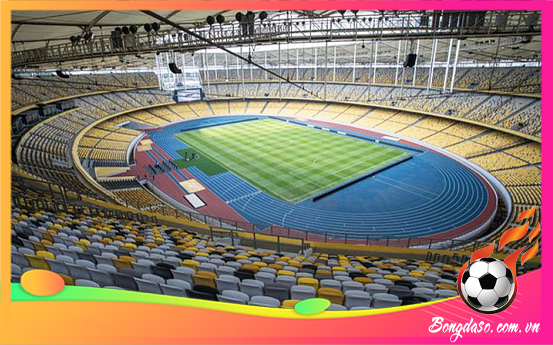 Sân vận động quốc gia Bukit Jalil của nước nào và CLB nào sở hữu?