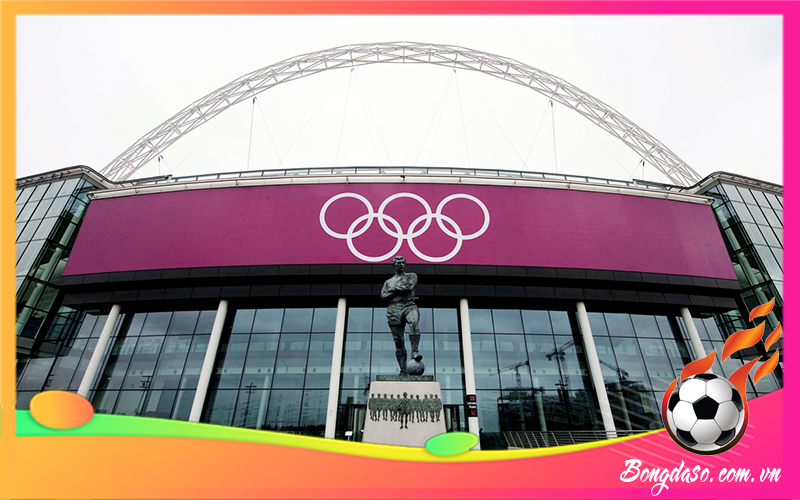 Sân bóng đá Wembley của nước nào và CLB nào sở hữu?
