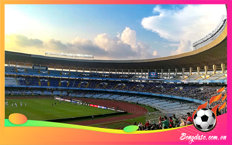 Sân vận động Salt Lake của nước nào và CLB nào sở hữu?