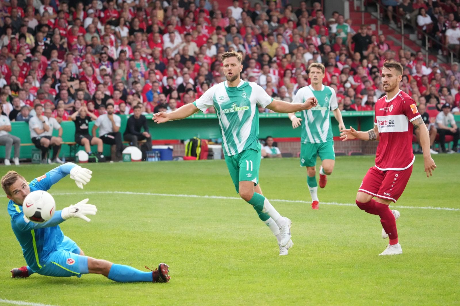 Nhận định, nhận định Werder Bremen vs Stuttgart, 20h30 ngày 13/8 - Bundesliga